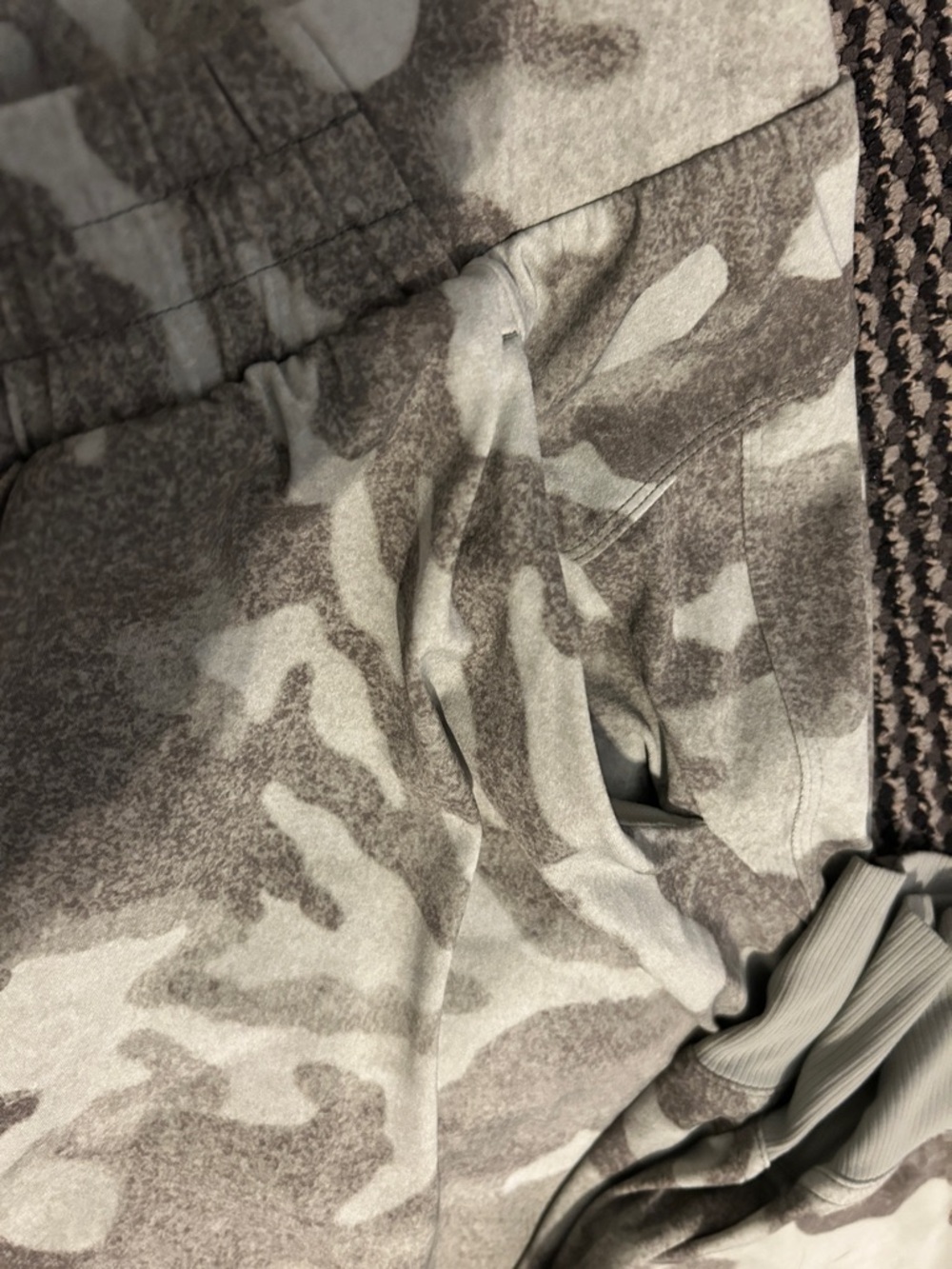 Calia jogger 🖤 - Picture 3 of 5